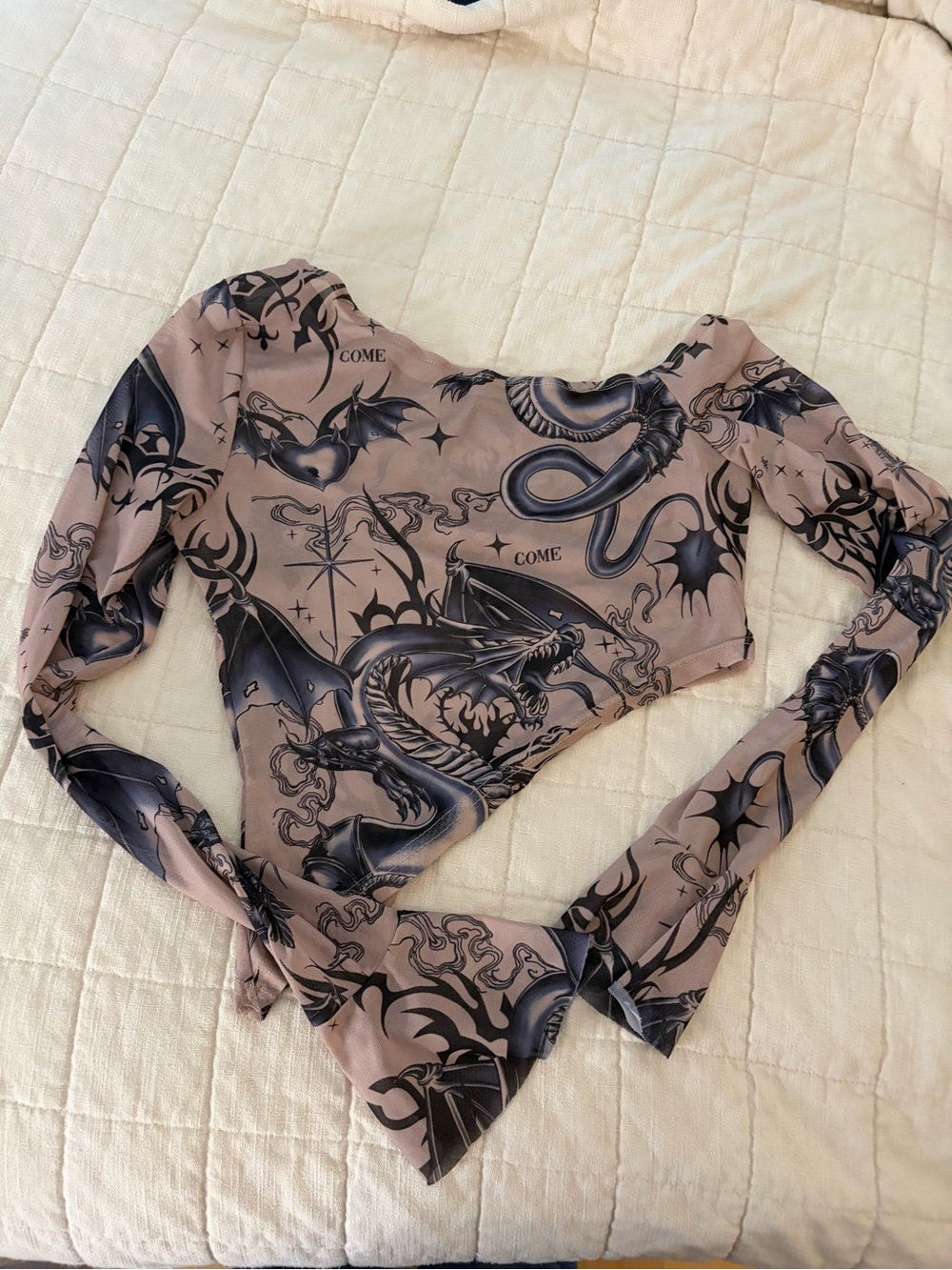Women’s Long Sleeve Dragon Print Crop Top - Taupe/Black